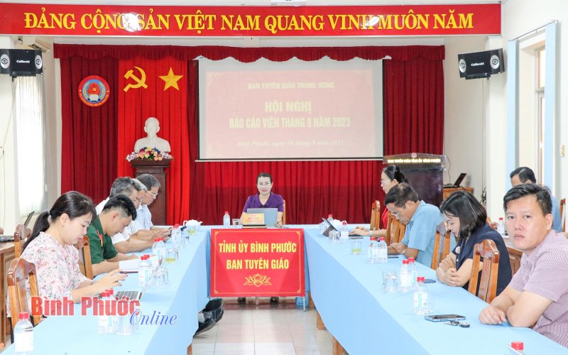 Nhiều nhiệm vụ cho công tác tuyên truyền tháng 9