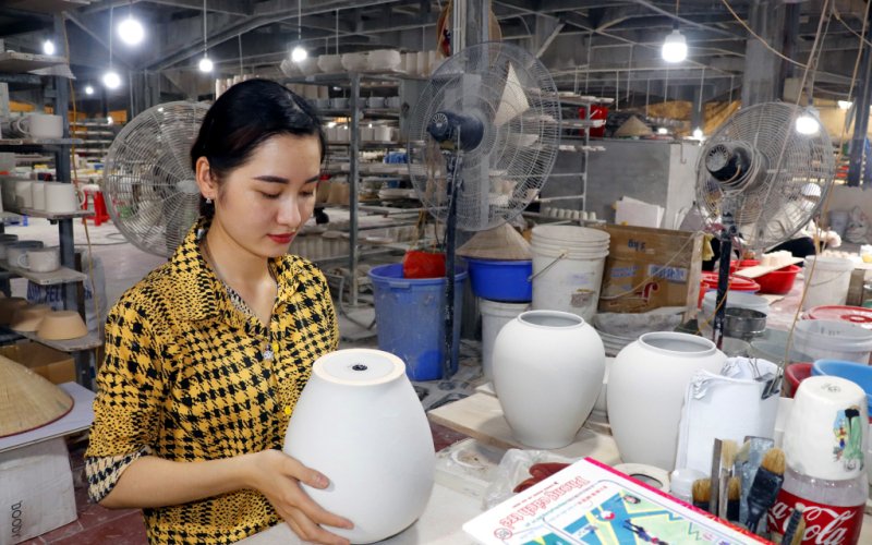 Phát huy giá trị du lịch làng nghề gốm sứ ở Đông Triều