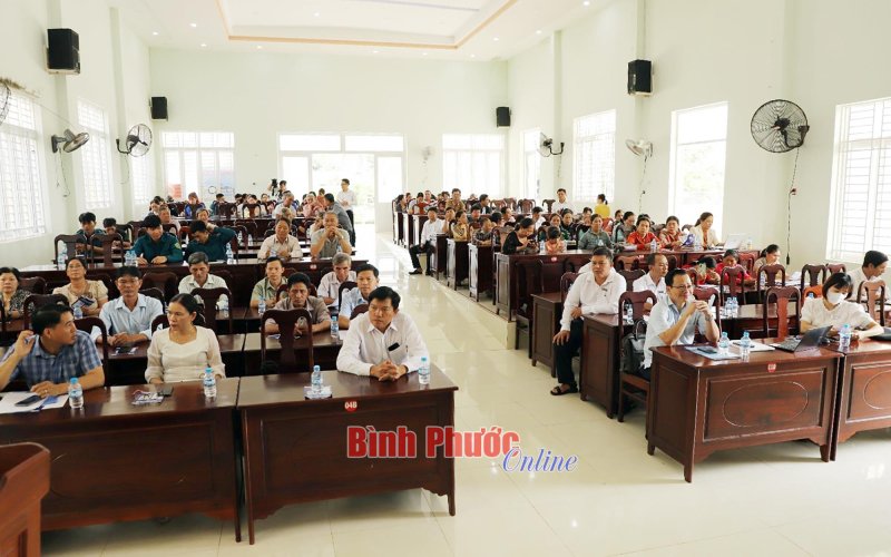 Phổ biến chính sách pháp luật về sử dụng điện 