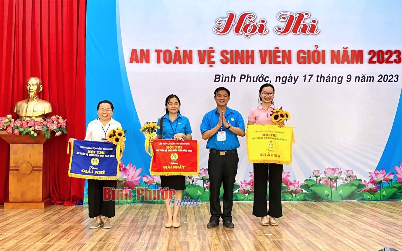 Sôi nổi hội thi “An toàn vệ sinh viên giỏi” năm 2023