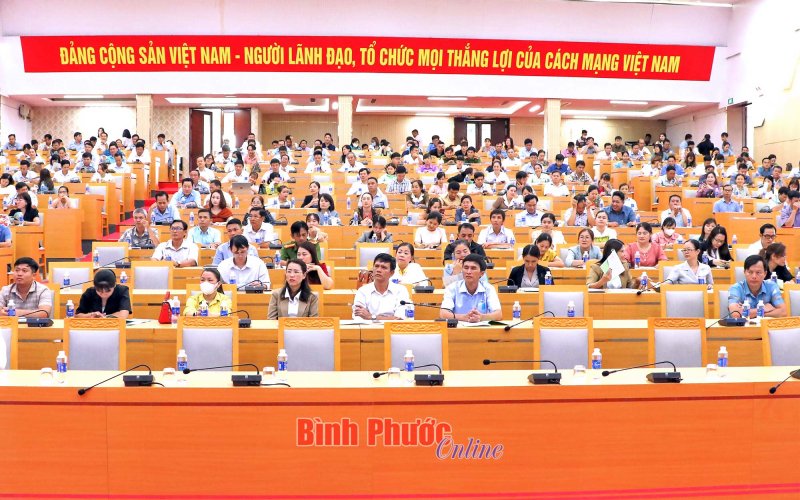 Tập huấn hướng dẫn nghiệp vụ về chuẩn tiếp cận pháp luật