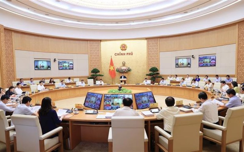 Thủ tướng chủ trì phiên họp Chính phủ thường kỳ tháng Tám