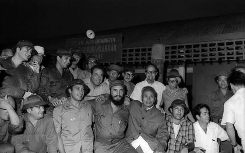 Tổng Tư lệnh Cuba Fidel Castro: "Cảm ơn Việt Nam, ngàn lần cảm ơn!”