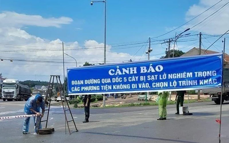 Tuyến ĐT.755B nối Bình Phước - Lâm Đồng lại sạt lở nghiêm trọng