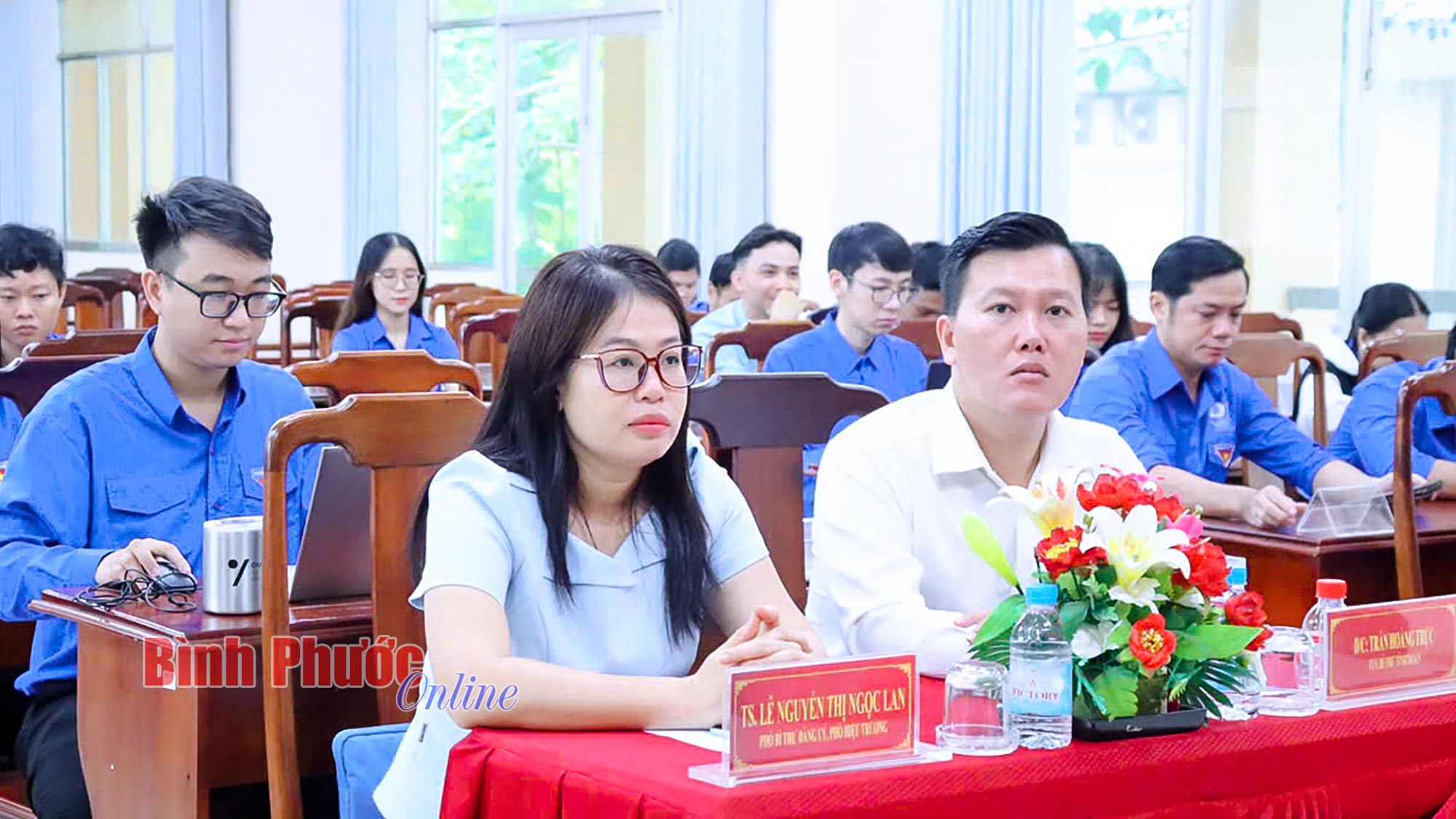 Bồi dưỡng kiến thức, nghiệp vụ, kỹ năng công tác đoàn, hội, đội 