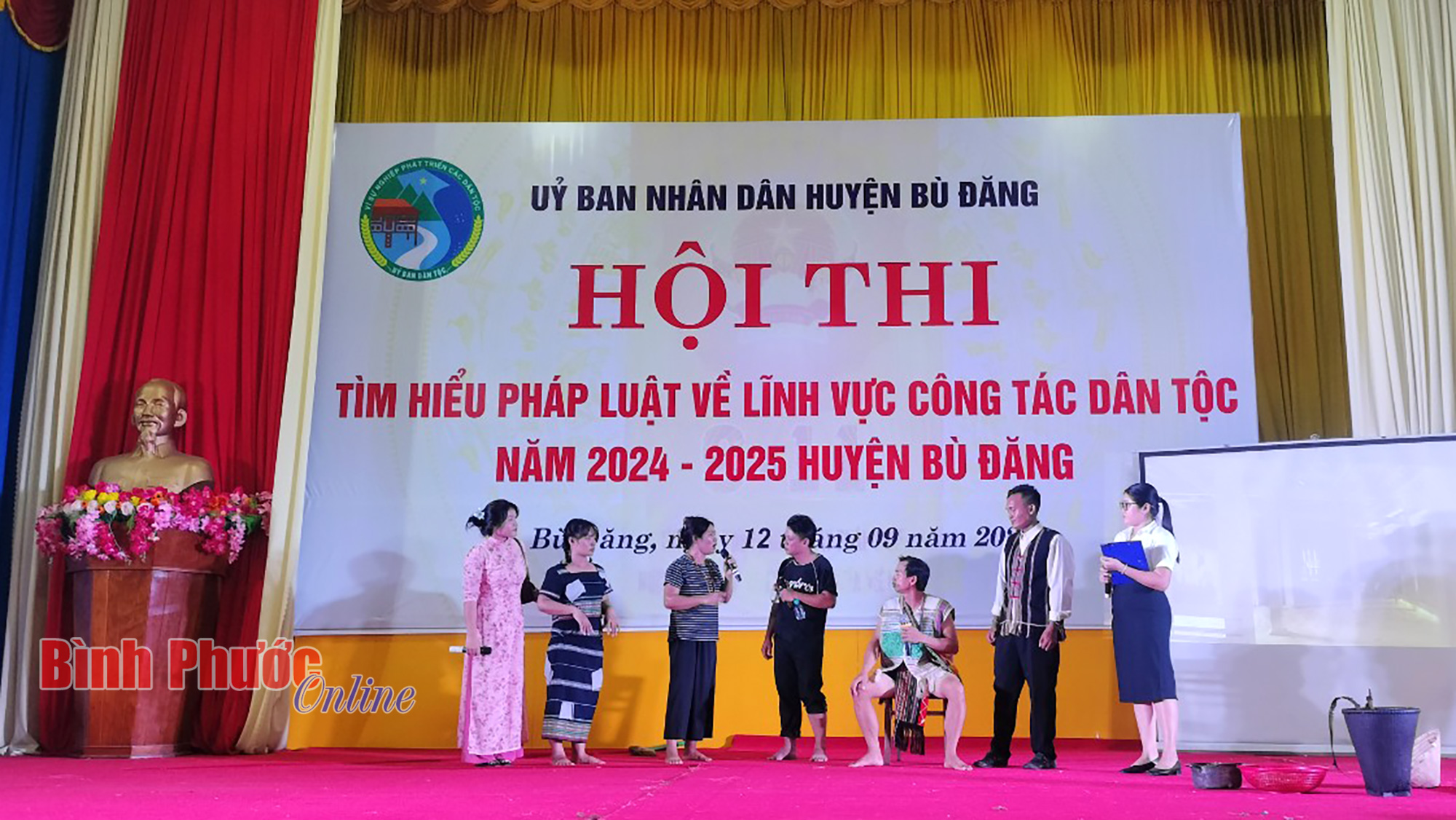 Bù Đăng: Trao 20 giải thi tìm hiểu pháp luật về lĩnh vực công tác dân tộc
