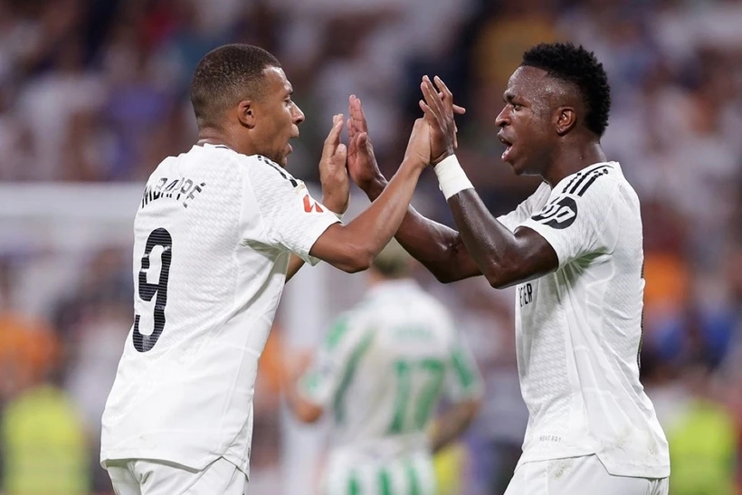 Champions League 2024-25 khởi tranh: Real, Bayern, Liverpool nhập cuộc