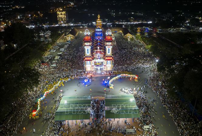 Độc đáo Đại lễ Hội yến Diêu Trì Cung đạo Cao Đài Tây Ninh