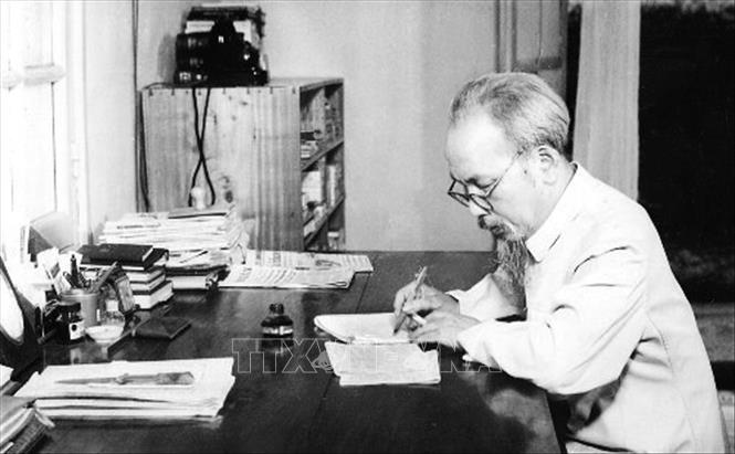 Giữ gìn đức “chính” theo tư tưởng Hồ Chí Minh