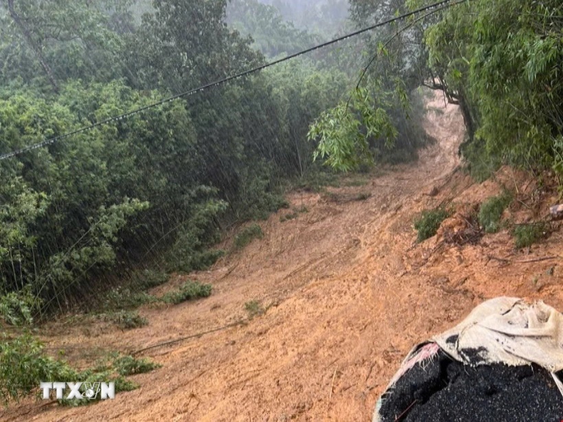 Lào Cai: Sập nhà điều hành thủy điện Đông Nam Á-Nậm Lúc, 5 người mất tích