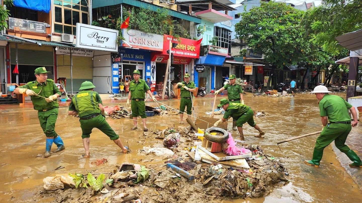 Thành phố Tuyên Quang dần ổn định sau trận lũ lụt lịch sử