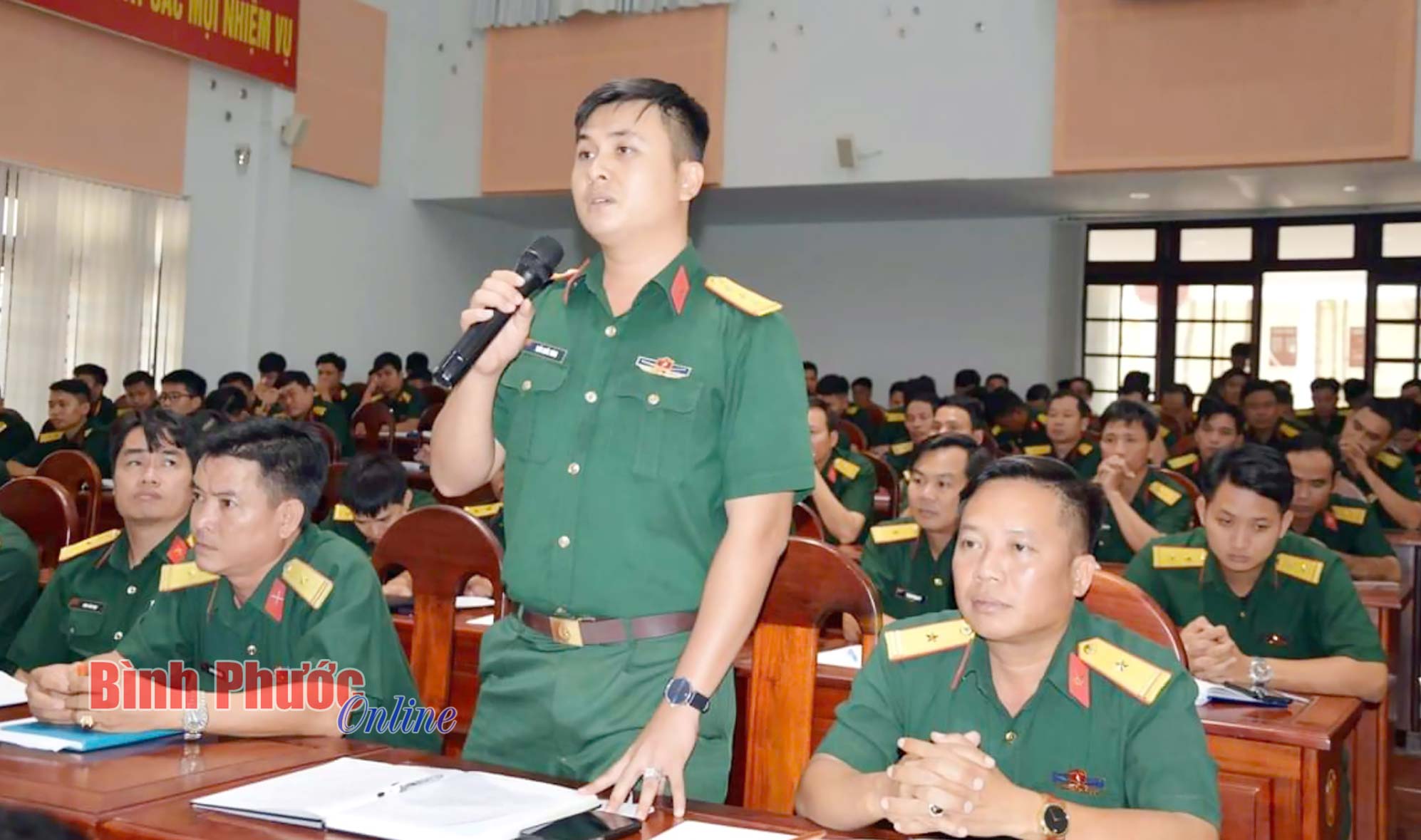 Tư tưởng Hồ Chí Minh về thực hành dân chủ và kỷ luật trong quân đội