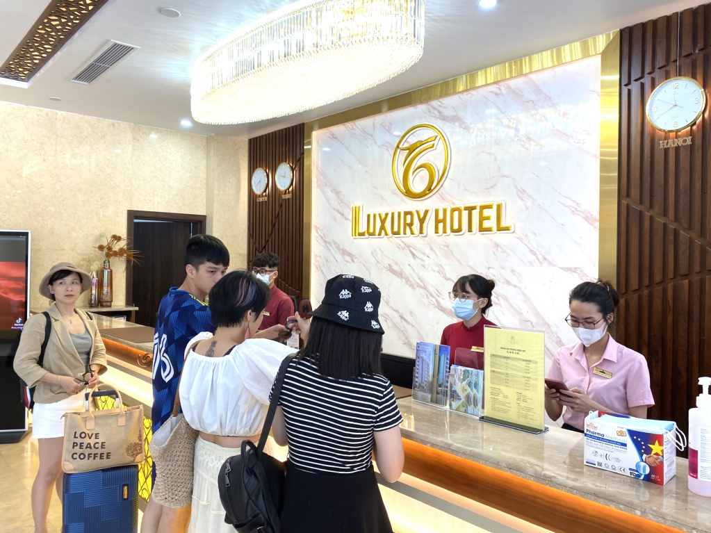 Các khách sạn, nhà nghỉ đều trong tình trạng kín phòng.