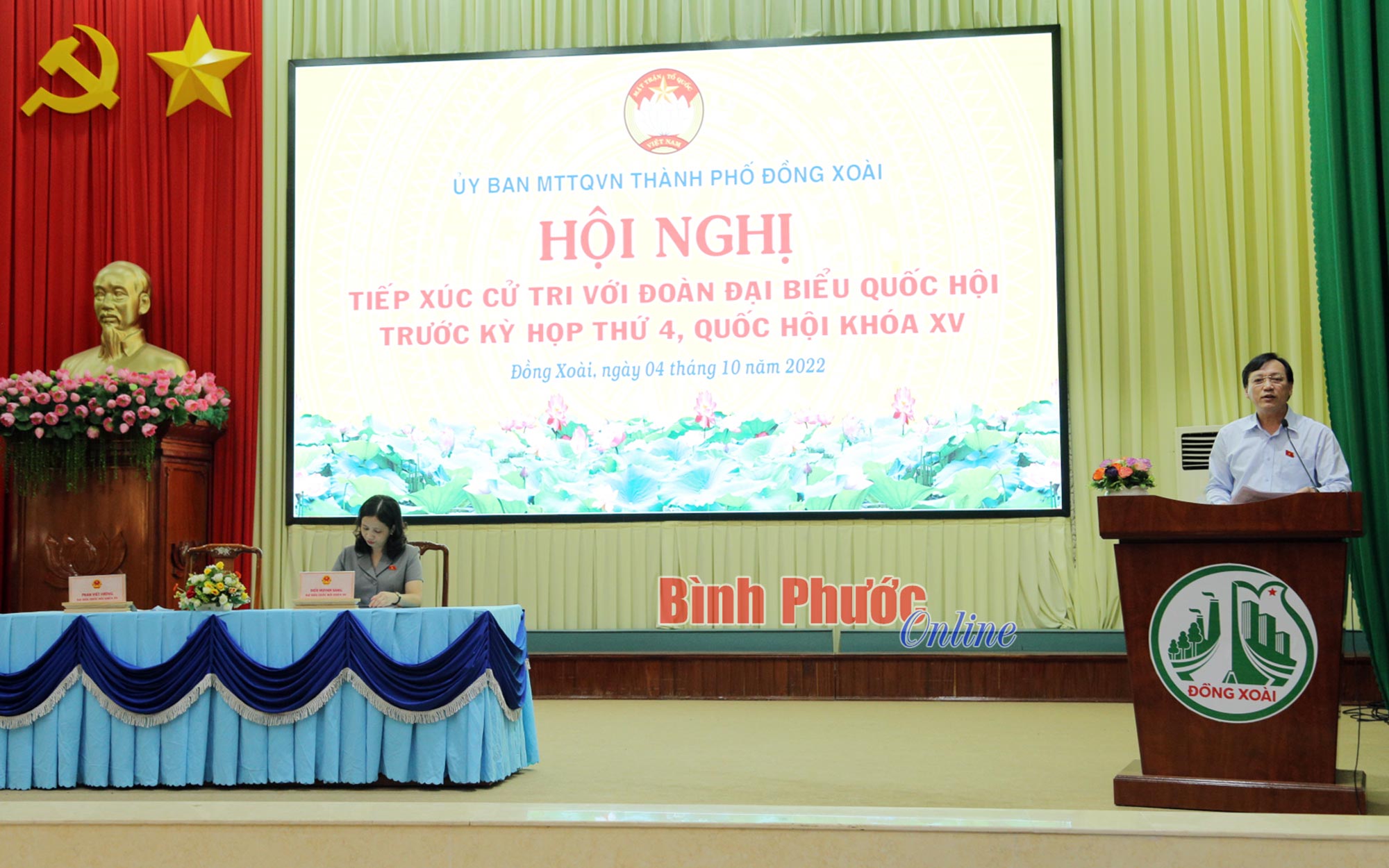 Đại biểu Quốc hội tỉnh tiếp xúc cử tri thành phố Đồng Xoài