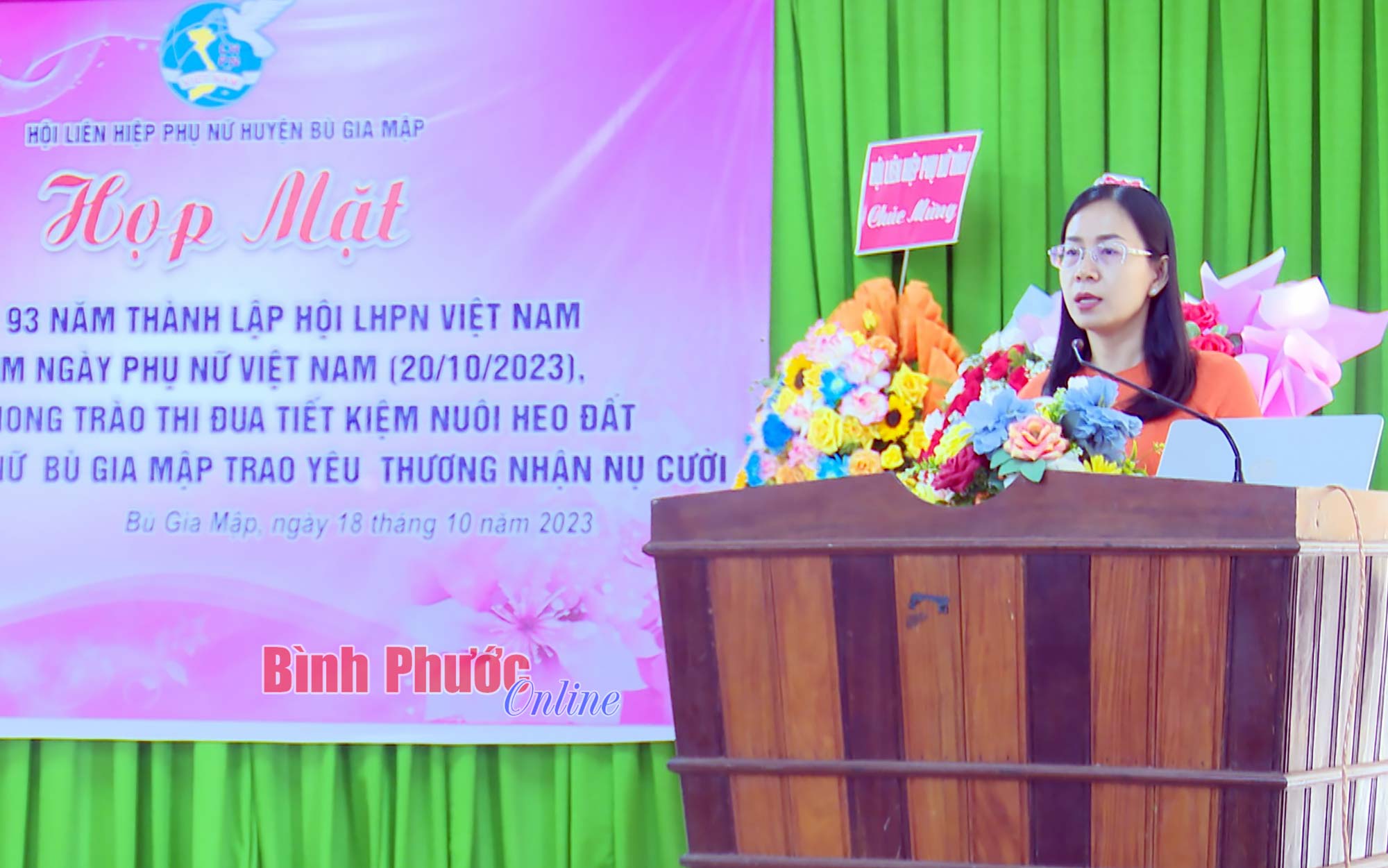 Nuôi heo đất “Trao yêu thương