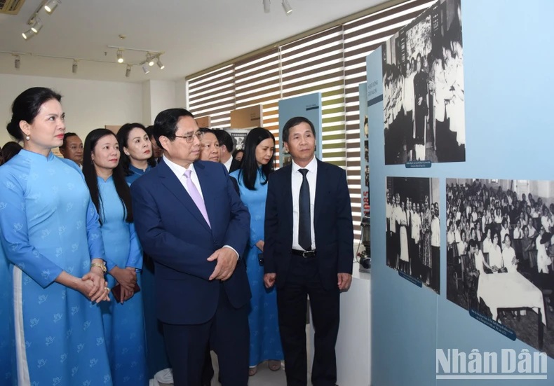 Phát huy hơn nữa vai trò của Phụ nữ Việt Nam trong kỷ nguyên vươn mình của dân tộc ảnh 1