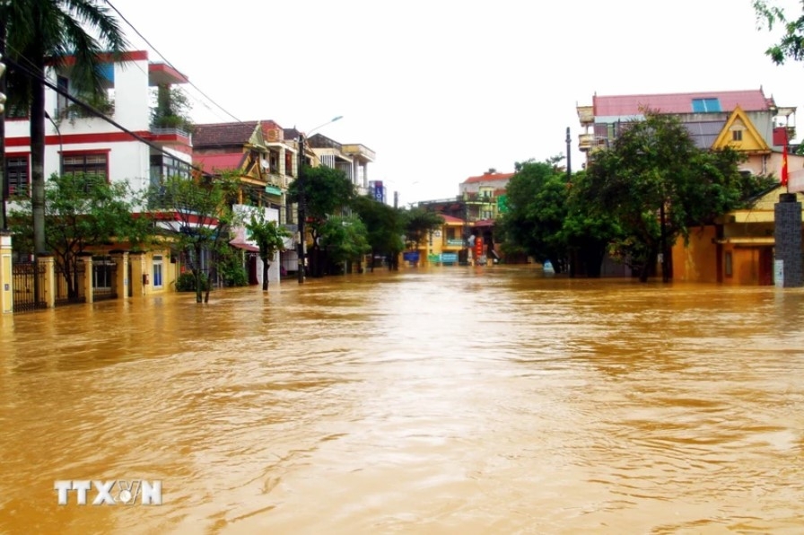 Quảng Bình: Hơn 32.700 nhà dân vẫn bị ngập sâu do mưa lũ