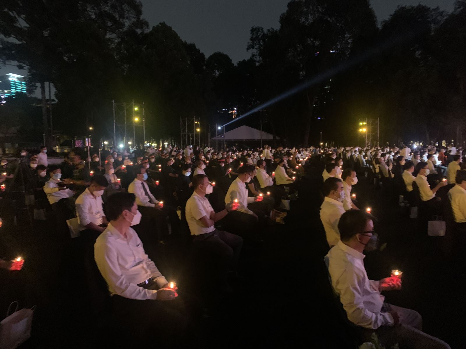 Ch&uacute; th&iacute;ch ảnh