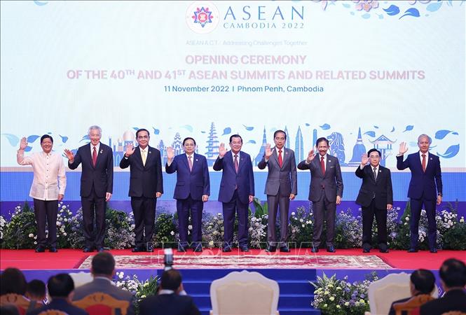 Thủ tướng Phạm Minh Chính dự Lễ khai mạc Hội nghị cấp cao ASEAN lần thứ 40 và 41