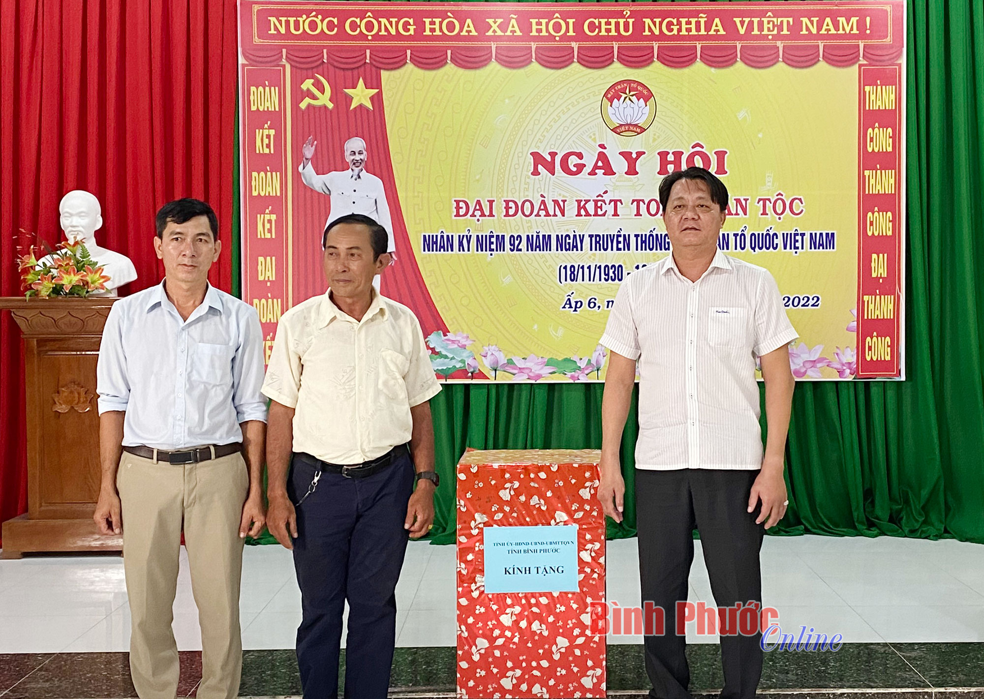 Sôi nổi Ngày hội đại đoàn kết toàn dân tộc