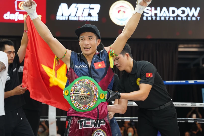 Trương Cao Minh Phát giành đai WBC Muay Thai thế giới (Ảnh: Thành Chung)