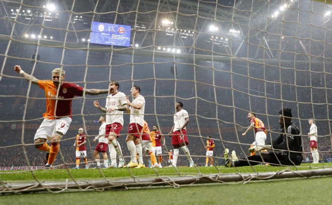 M.U có nguy cơ bị loại sau trận hòa thất vọng trước Galatasaray. (Nguồn: Getty Images) manchester-united-3011.jpg