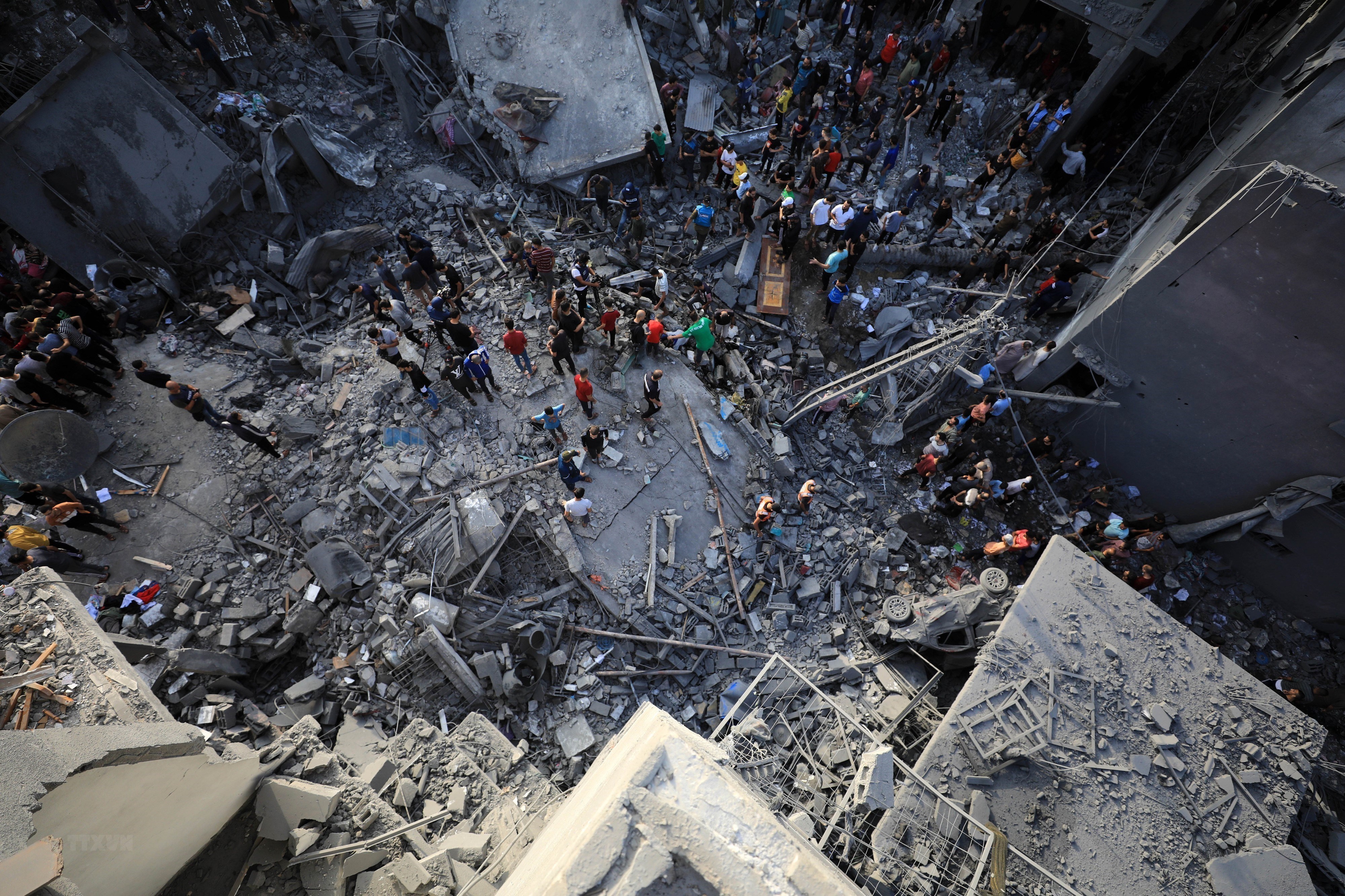 Xung dot Hamas-Israel: Quan doi Israel tien vao trung tam Gaza hinh anh 1