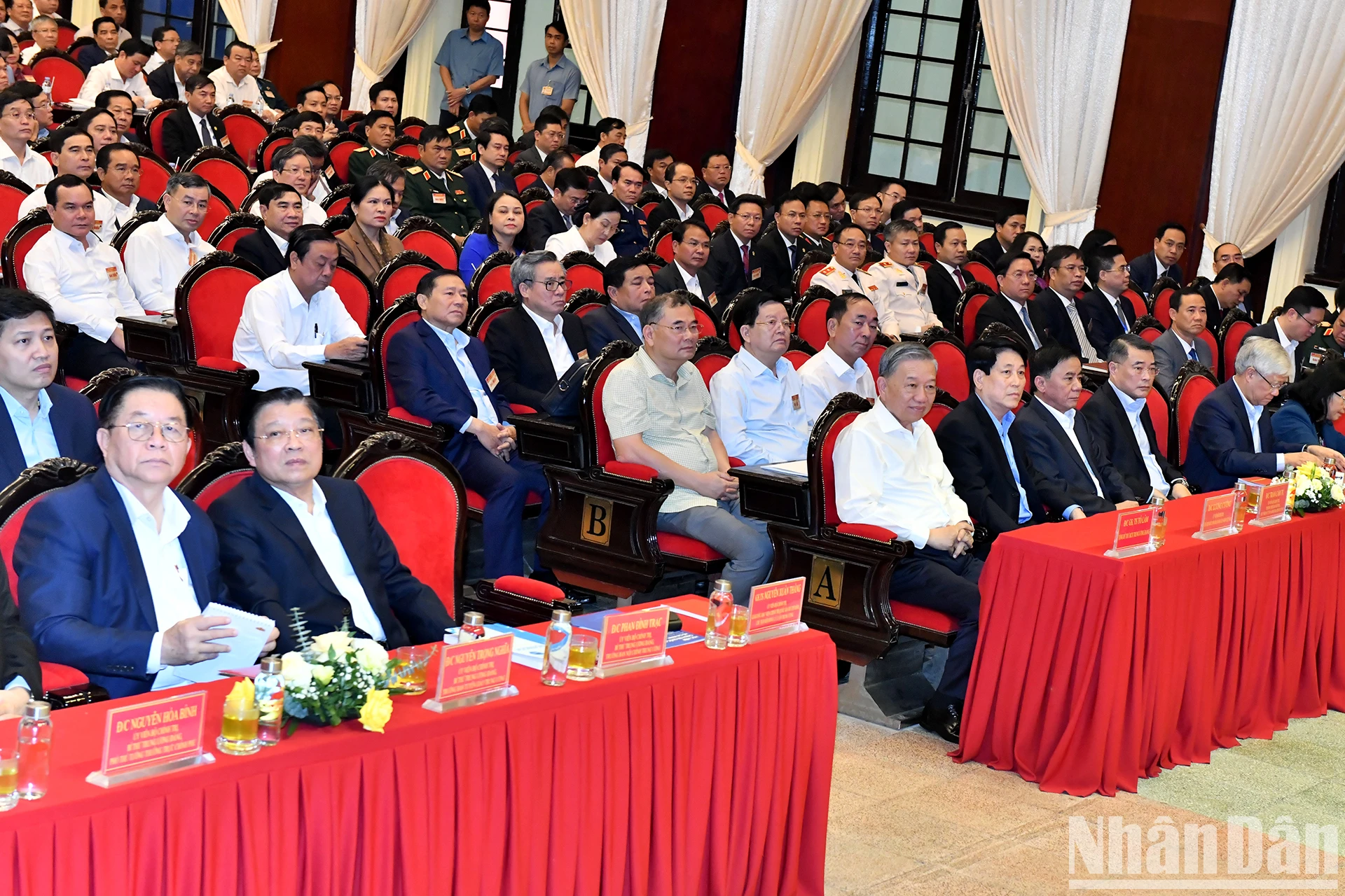 [Ảnh] Tổng Bí thư Tô Lâm trao đổi chuyên đề về kỷ nguyên phát triển mới, kỷ nguyên vươn mình của dân tộc ảnh 2