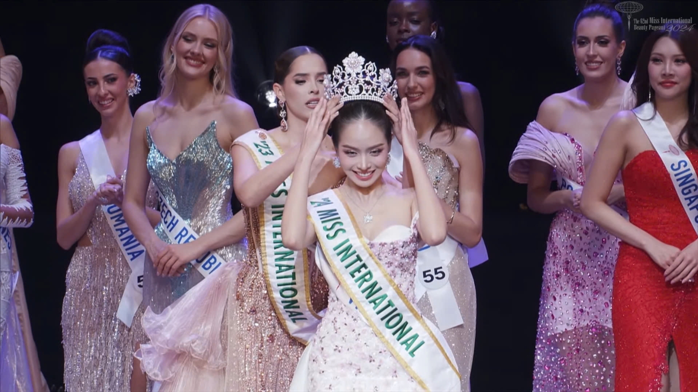 Đại diện nhan sắc Việt Nam Thanh Thủy đăng quang Miss International 2024