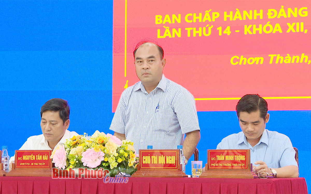 Năm 2022, Đảng bộ thị xã Chơn Thành kết nạp 81 đảng viên