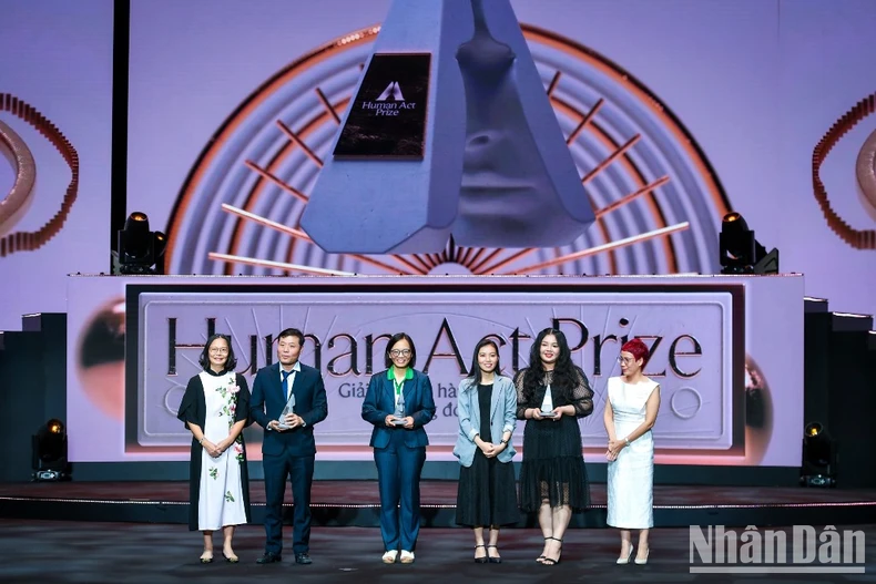 28 dự &aacute;n được vinh danh tại Gala trao Giải thưởng H&agrave;nh động v&igrave; Cộng đồng ảnh 3