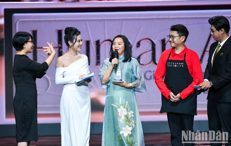 28 dự &aacute;n được vinh danh tại Gala trao Giải thưởng H&agrave;nh động v&igrave; Cộng đồng ảnh 7