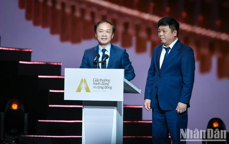 28 dự &aacute;n được vinh danh tại Gala trao Giải thưởng H&agrave;nh động v&igrave; Cộng đồng ảnh 11
