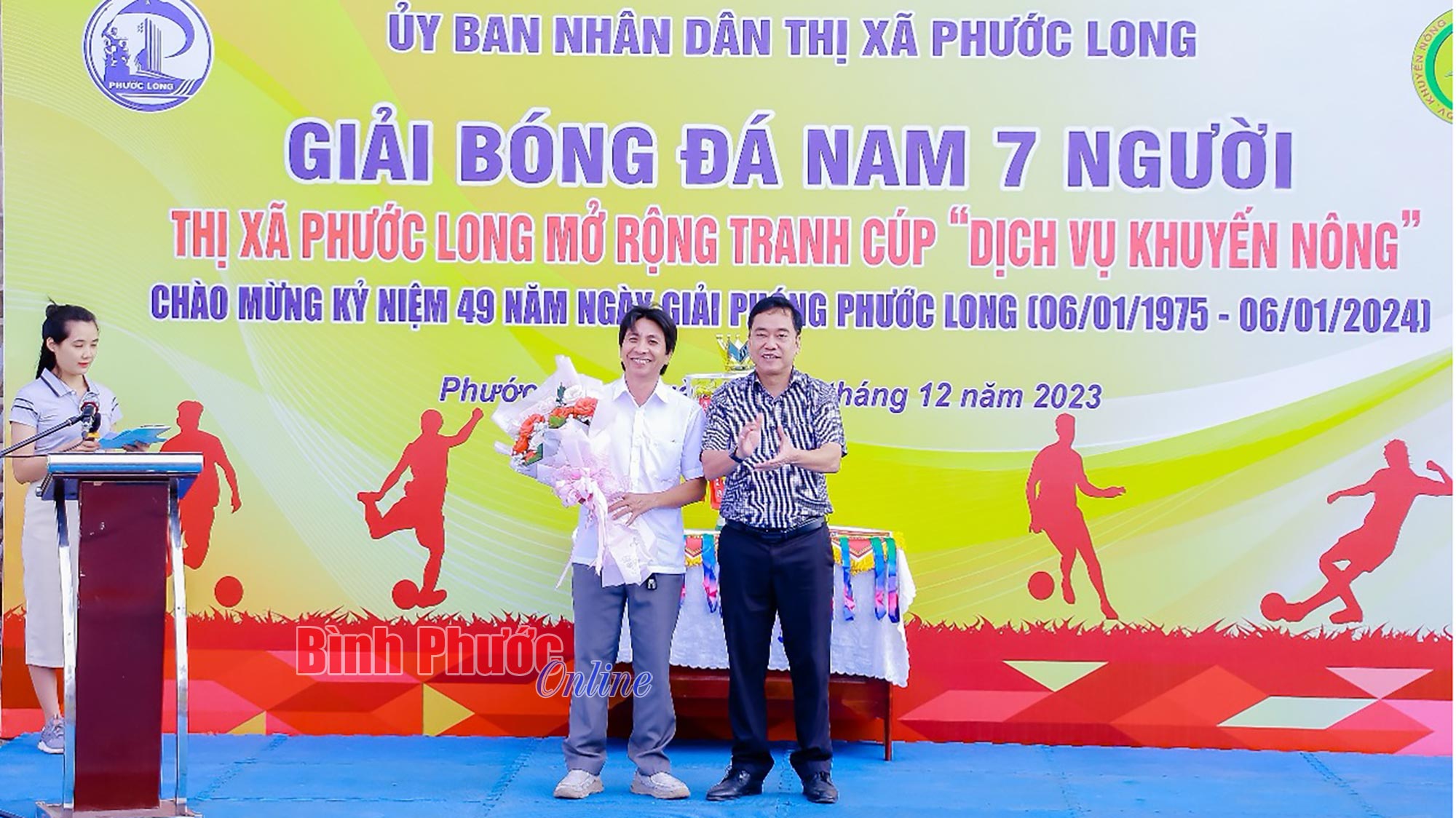 Khai mạc giải bóng đá kỷ niệm 49 năm Ngày giải phóng Phước Long