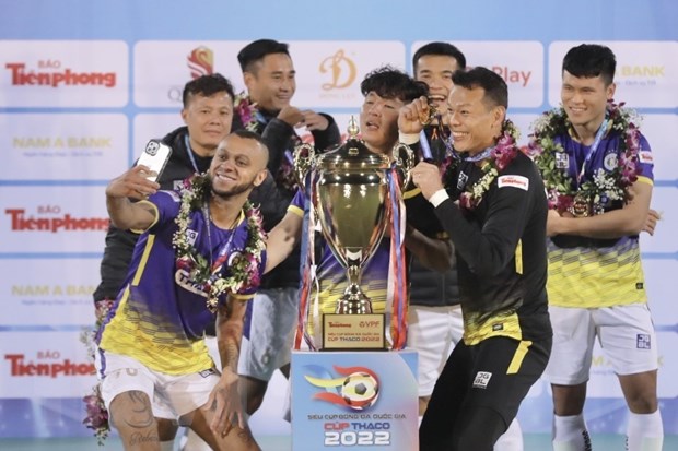 Can canh Ha Noi gianh Sieu cup Quoc gia, thiet lap ky luc moi hinh anh 14