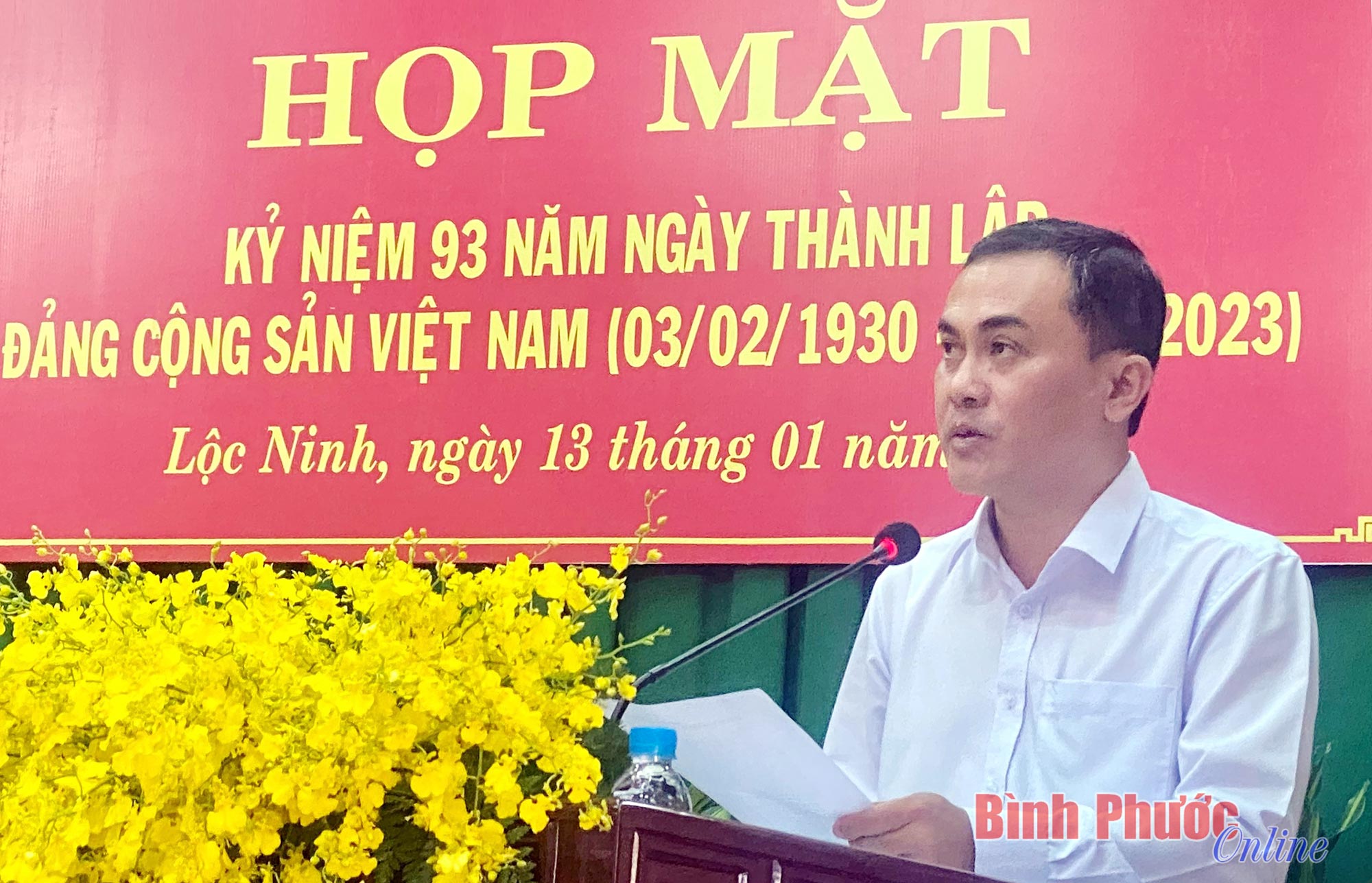 Lộc Ninh họp mặt kỷ niệm 93 năm ngày thành lập Đảng Cộng sản Việt Nam