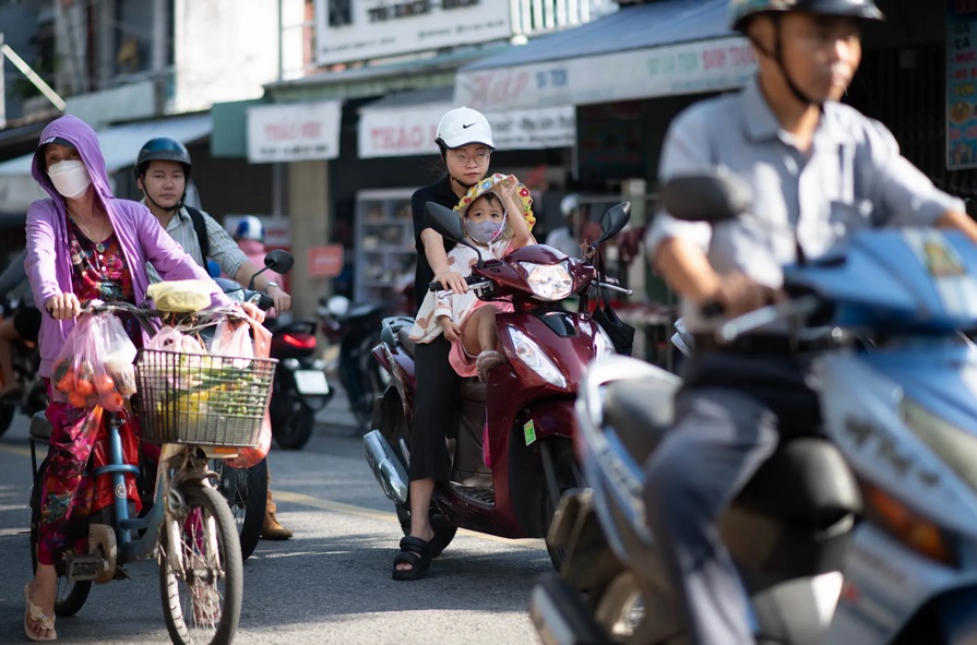 Ch&uacute; th&iacute;ch ảnh