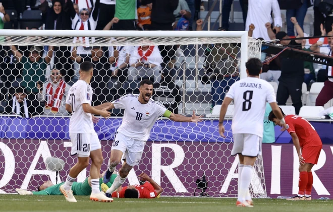 Iraq thắng ngược trước Tuyển Việt Nam. (Ảnh: Hoàng Linh/TTXVN) ttxvm_tuyen_viet_nam_chia_tay_asian_cup_2023_4.jpg