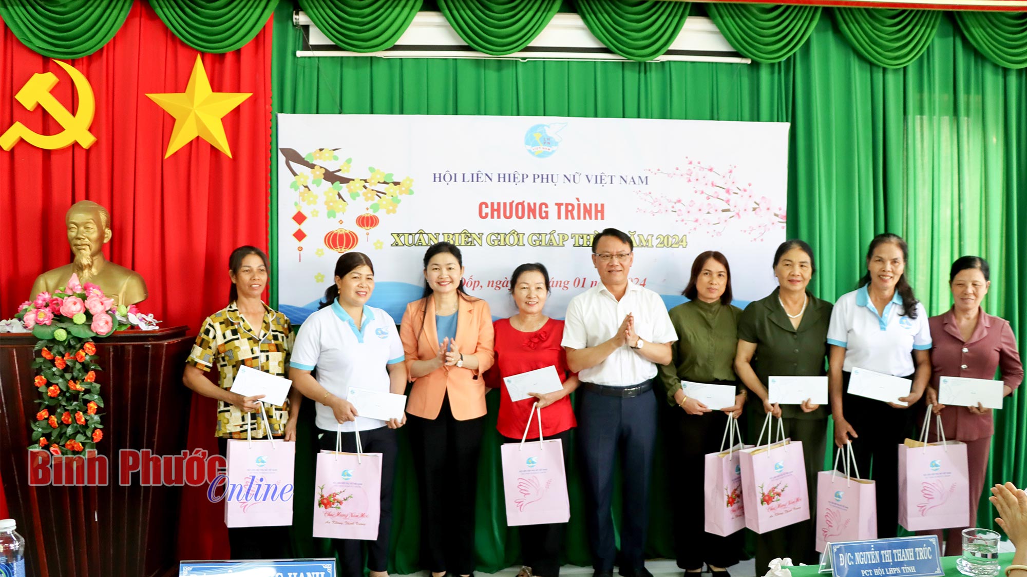Lãnh đạo Hội Liên hiệp Phụ nữ Việt Nam thăm, chúc tết tại Bù Đốp