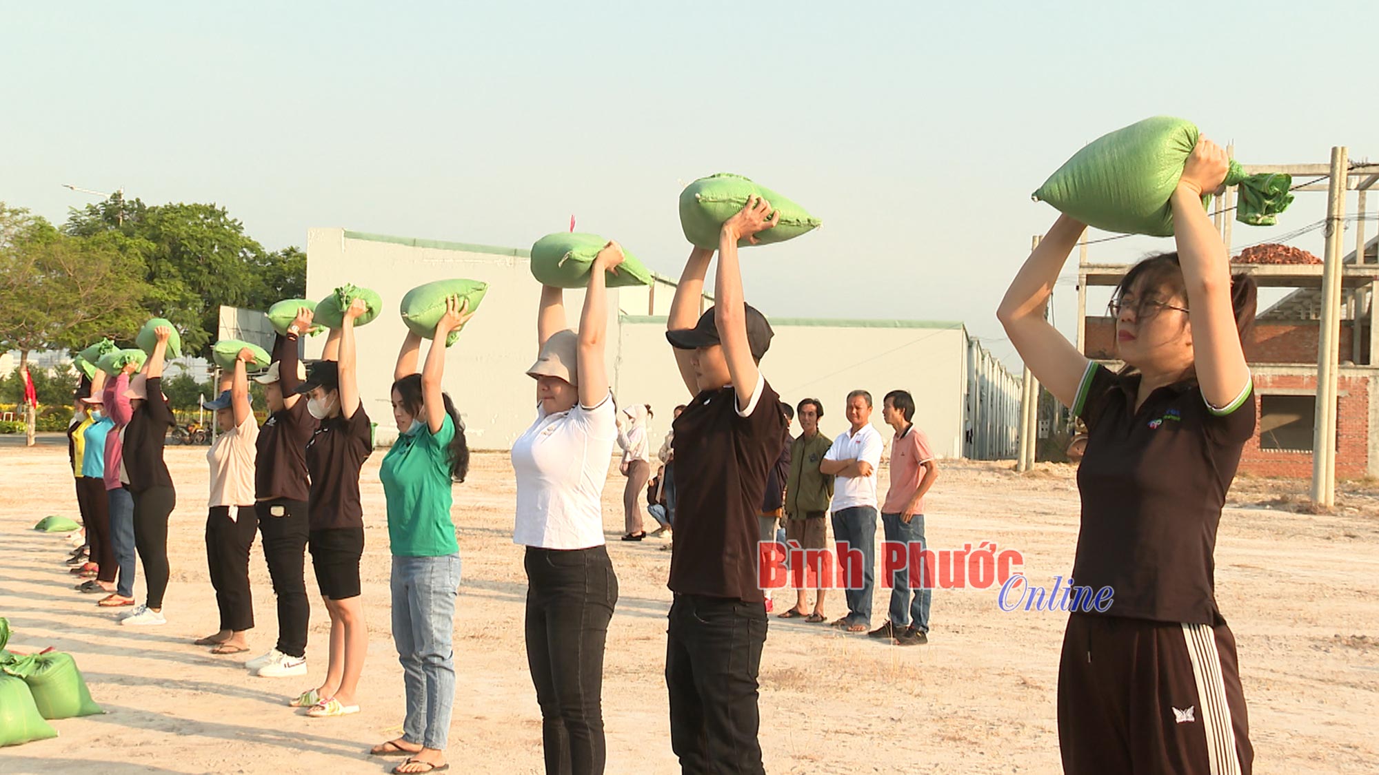 Bình Phước: Sôi nổi hoạt động vui tết cho công nhân lao động