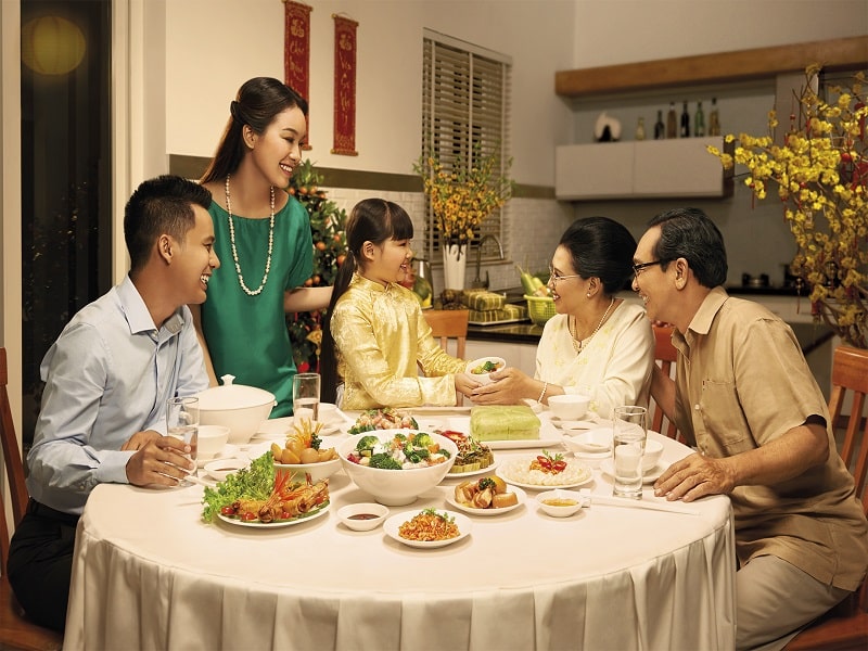 Tổng hợp 50+ hình ảnh bữa cơm gia đình hạnh phúc đầy yêu thương và kỉ niệm