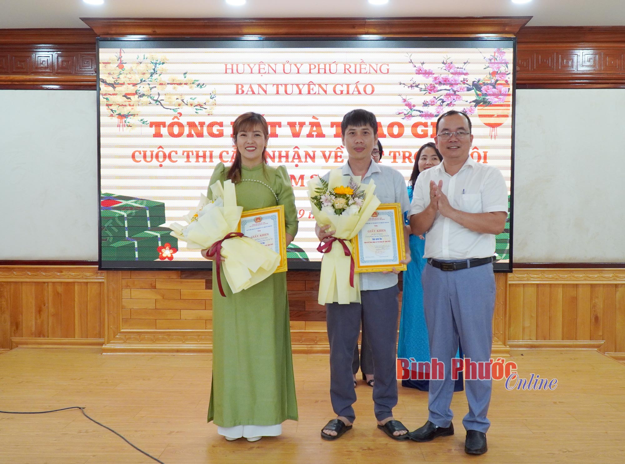 Phú Riềng: Trao giải cuộc thi “Cảm nhận về tết trong tôi”