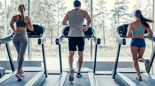 (Nguồn: MultiSport) may chay bo 1.png