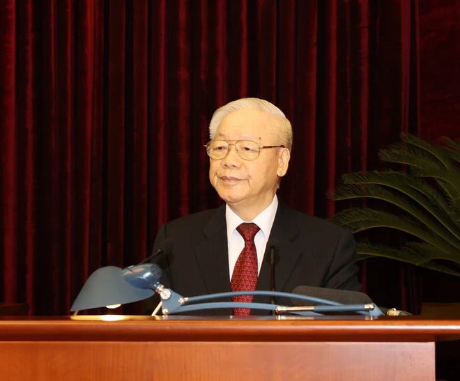 Tổng Bí thư Nguyễn Phú Trọng phát biểu bế mạc Hội nghị lần thứ tám Ban Chấp hành Trung ương Đảng Cộng sản Việt Nam khóa XIII. (Ảnh: Trí Dũng/TTXVN) ttxvn_tong bi thu nguyen phu trong 1.jpg