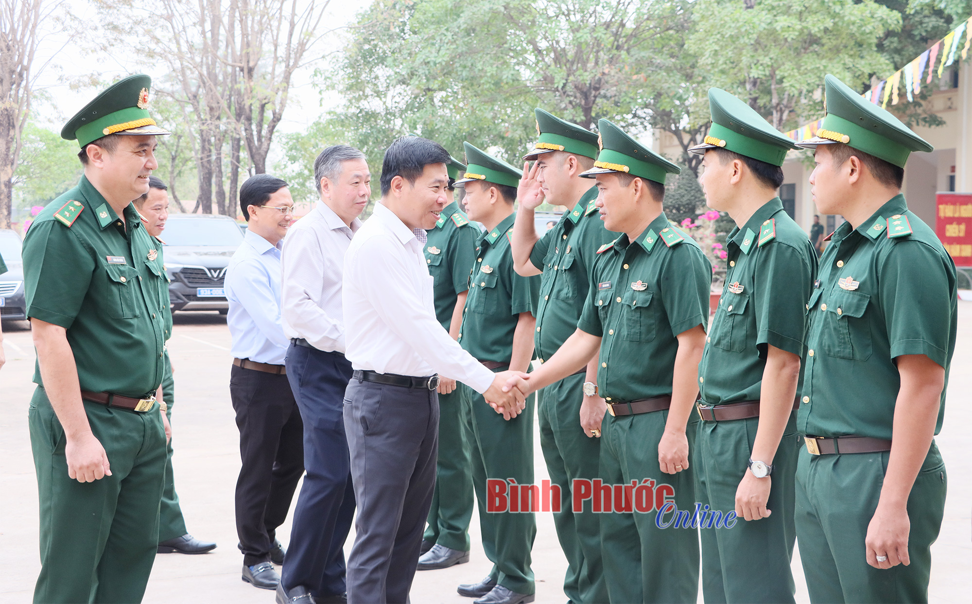 Bí thư Tỉnh ủy Nguyễn Mạnh Cường thăm, chúc tết cán bộ, chiến sĩ biên phòng