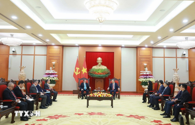 Tổng Bí thư Tô Lâm tiếp Bộ trưởng Ngoại giao Cuba Bruno Rodríguez Parrilla. (Ảnh: Thống Nhất/TTXVN) ttxvn-to-lam-cu-ba-2.jpg