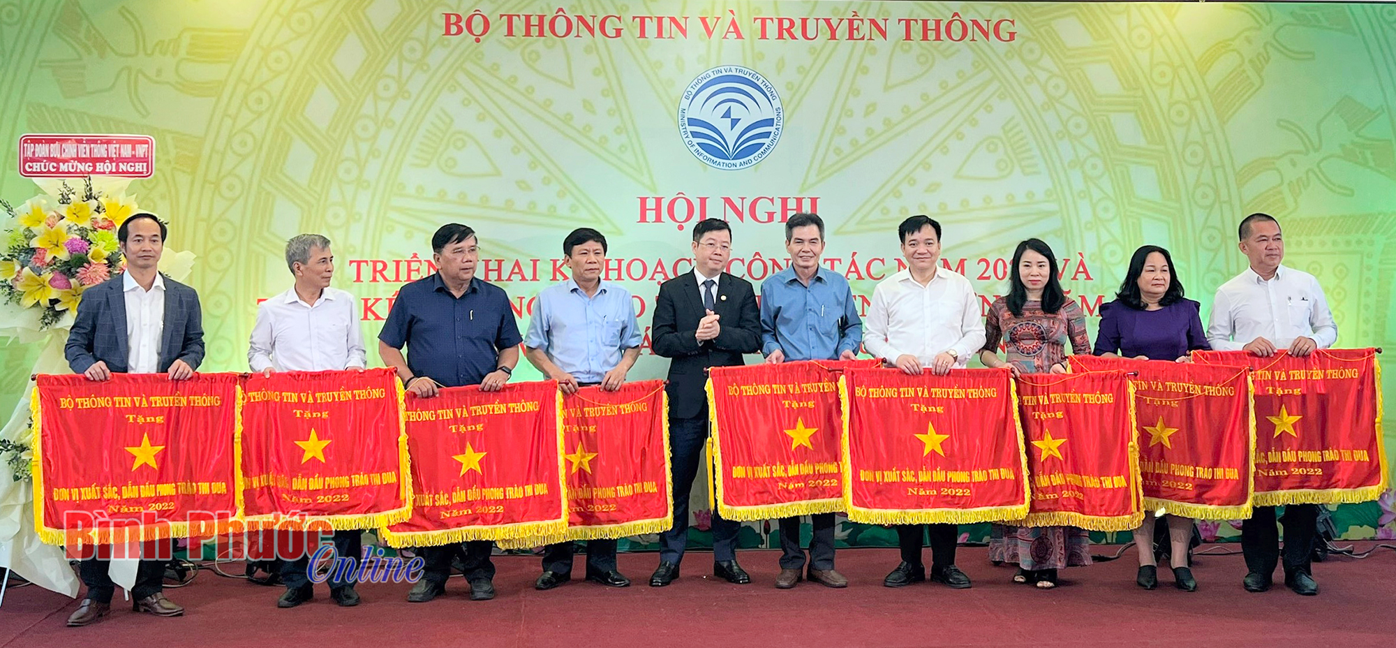 Nội dung thông tin phát thanh