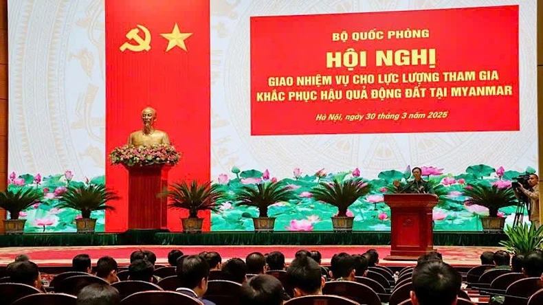 Bộ Quốc phòng giao nhiệm vụ cho lực lượng tham gia khắc phục hậu quả động đất tại Myanmar ảnh 3