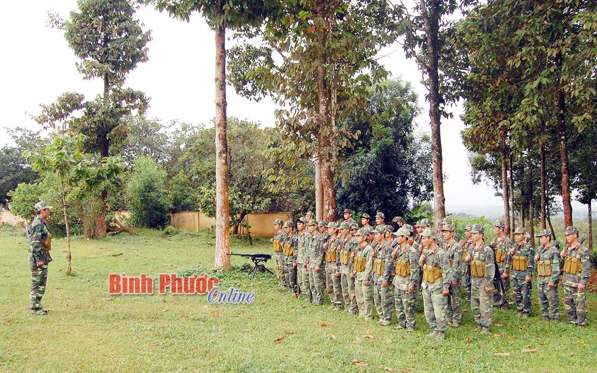 Chủ động nâng chất huấn luyện “mẫu mực, tiêu biểu”