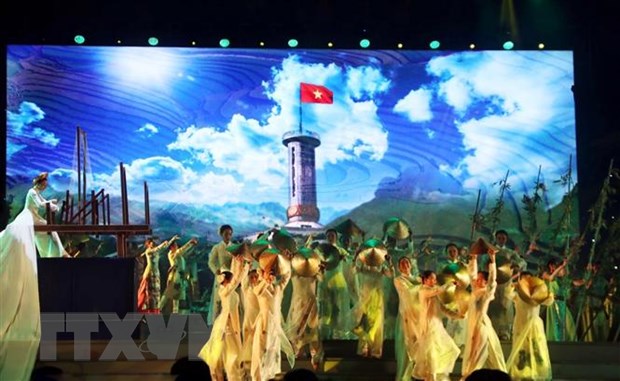 Dac sac Chuong trinh nghe thuat “Bai ca thong nhat, khat vong tu do” hinh anh 1